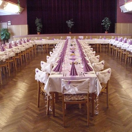 Hotel Morava Jevíčko Eksteriør billede